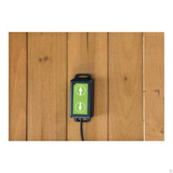 Bouton externe pour porte de poulailler automatique